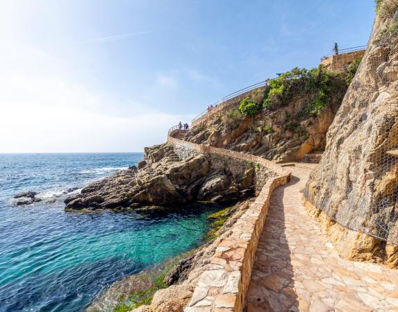 Camí de ronda (coastal paths)